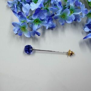 Vintage Blue Crystal and Silver Brooch / Hat Pin